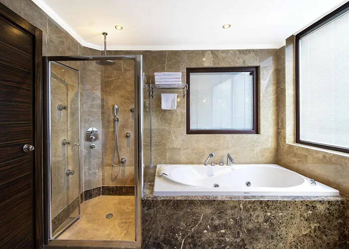 Hotel Rixos Park - The Land Of Legends Access