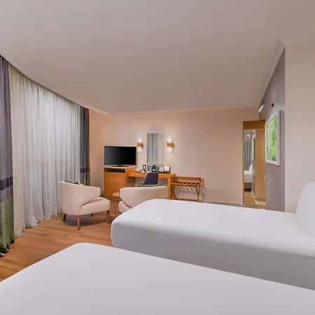 Otel Rixos Park - The Land Of Legends Access